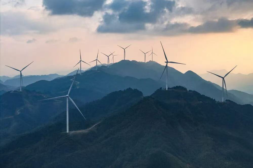 新华鲜报丨电力“天路”贯通！西藏首个特高压工程投运 